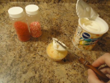 Jesus Sweetheart Candy Cupcakes