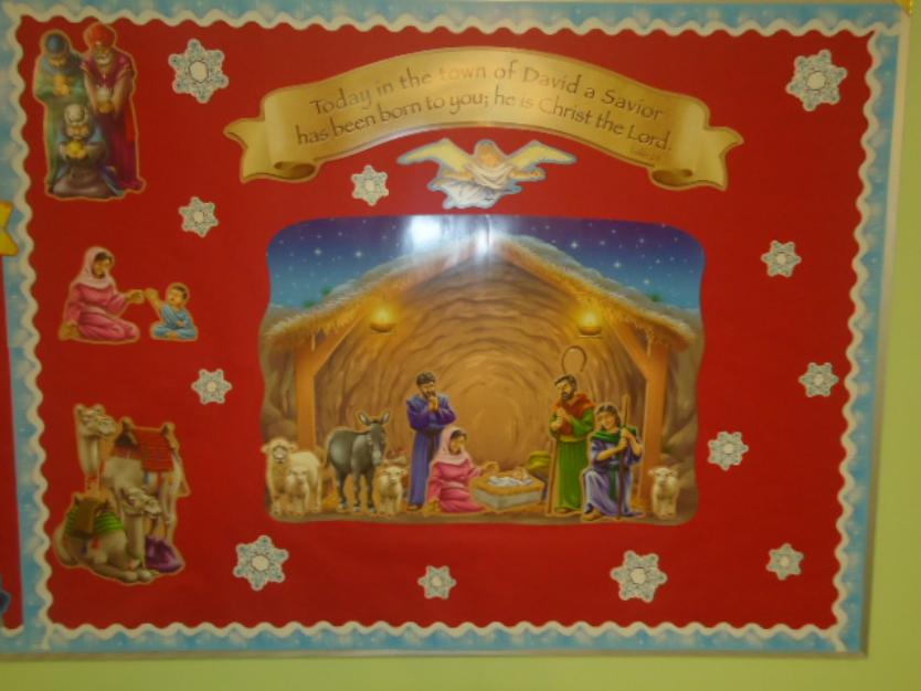 Nativity Scene Snowflake bulletin board idea for christmas