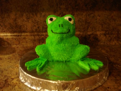 The 10 Plagues of Egypt Frog Cake