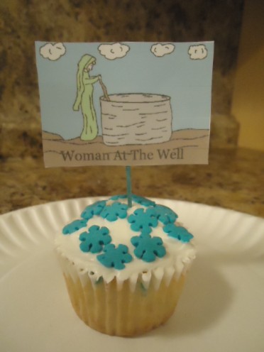 Woman at the well cupcakes, Bible Cupcakes
