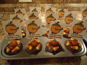Pumpkin Cupcakes- Pray Without Ceasing by Church House Collection